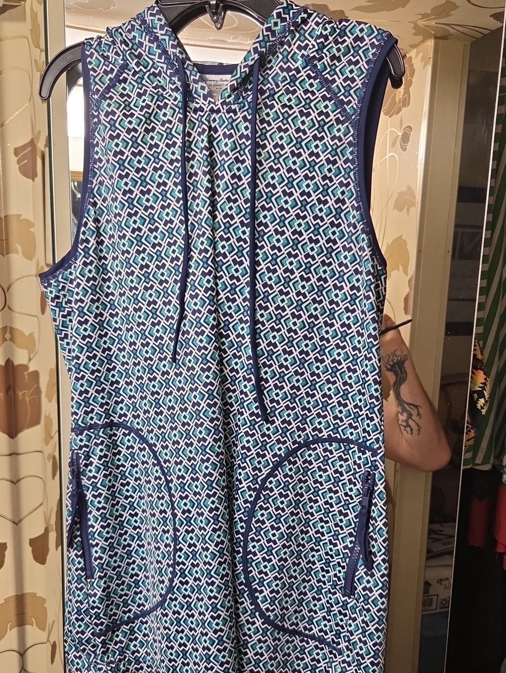 Tommy Bahama Sleeveless Geometric Hooded Swim Coverup in Navy and Aqua